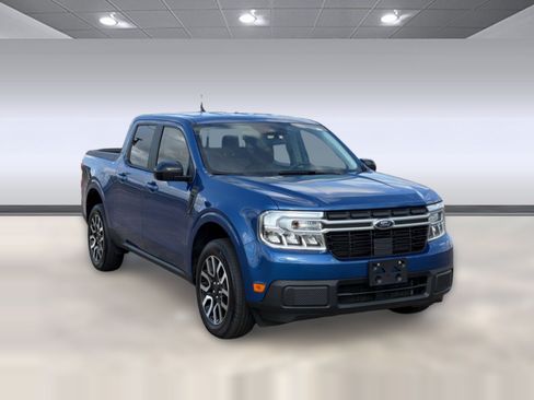 Certified 2024 Ford Maverick Lariat FWD image 7