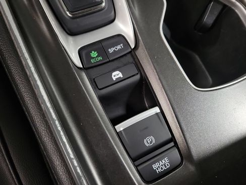 Used 2021 Honda Accord EX-L image 18