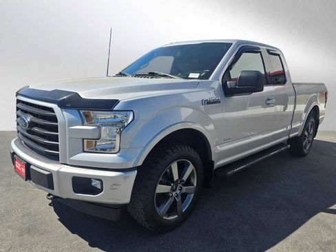 Used 2017 Ford F150 XLT w/ Equipment Group 301A Mid image 7