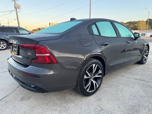 Used 2024 Volvo S60 B5 Plus image 6