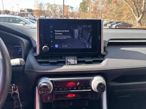 Used 2025 Toyota RAV4 LE image 18