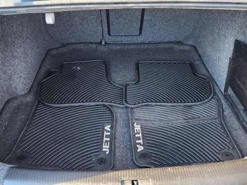 Used 2010 Volkswagen Jetta Limited Edition image 20