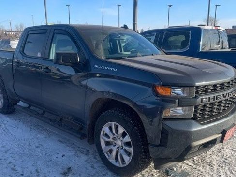 Used 2019 Chevrolet Silverado 1500 Custom w/ Custom Value Package image 6