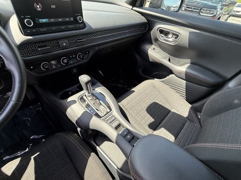 Certified 2023 Honda HR-V Sport image 26