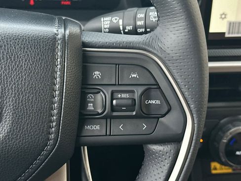 New 2026 Toyota 4Runner Limited image 28