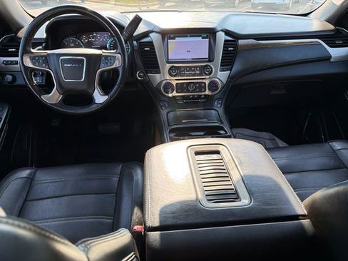 Used 2019 GMC Yukon XL Denali w/ Open Road Package image 24