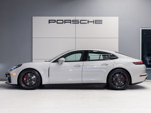 New 2026 Porsche Panamera GTS AWD/4WD image 2