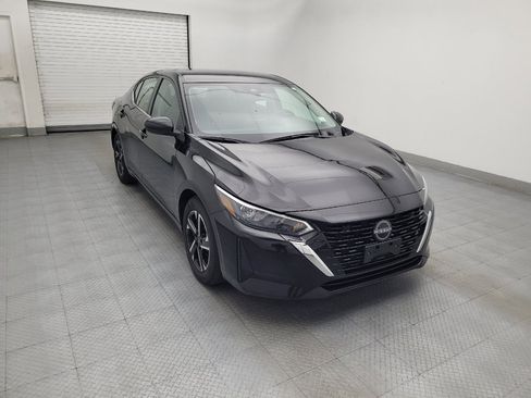 Used 2024 Nissan Sentra SV FWD image 13