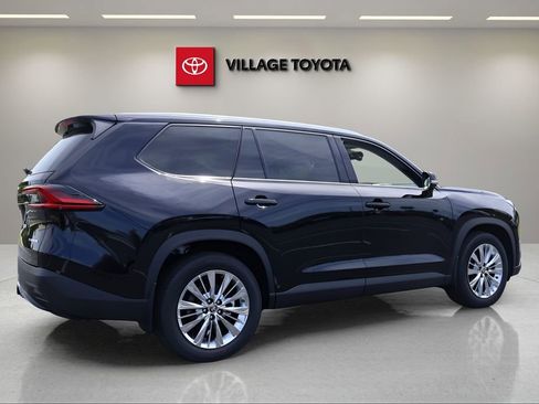 New 2026 Toyota Grand Highlander AWD image 5