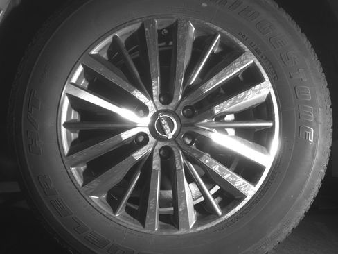 Used 2024 Nissan Armada SL image 12