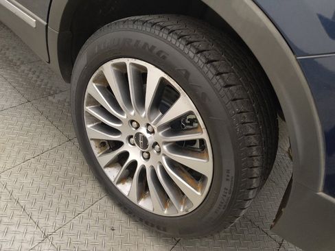 Used 2017 Lincoln MKC Reserve FWD image 31