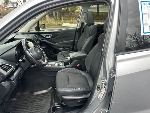 Used 2019 Subaru Forester Premium w/ Popular Package #1 image 31