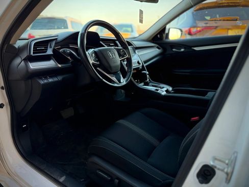 Used 2020 Honda Civic EX image 7