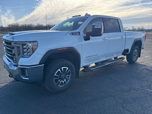 Used 2020 GMC Sierra 3500 SLT w/ SLT Convenience Package image 1