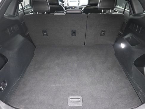 Used 2020 Ford Edge ST-Line w/ Cold Weather Package image 9