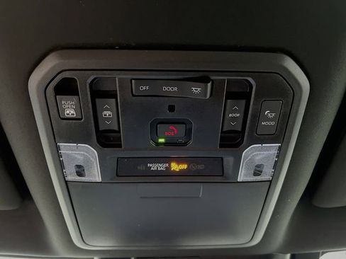 New 2026 Toyota Tundra Platinum image 17