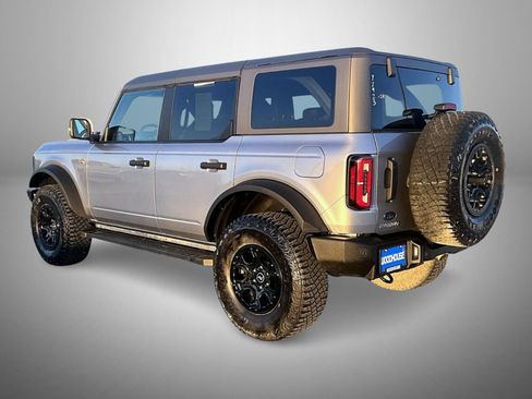 Used 2024 Ford Bronco Wildtrak image 7