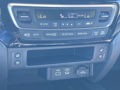 New 2026 Honda Ridgeline Black Edition image 17