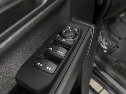 Used 2023 Chevrolet Silverado 1500 Custom AWD/4WD image 29