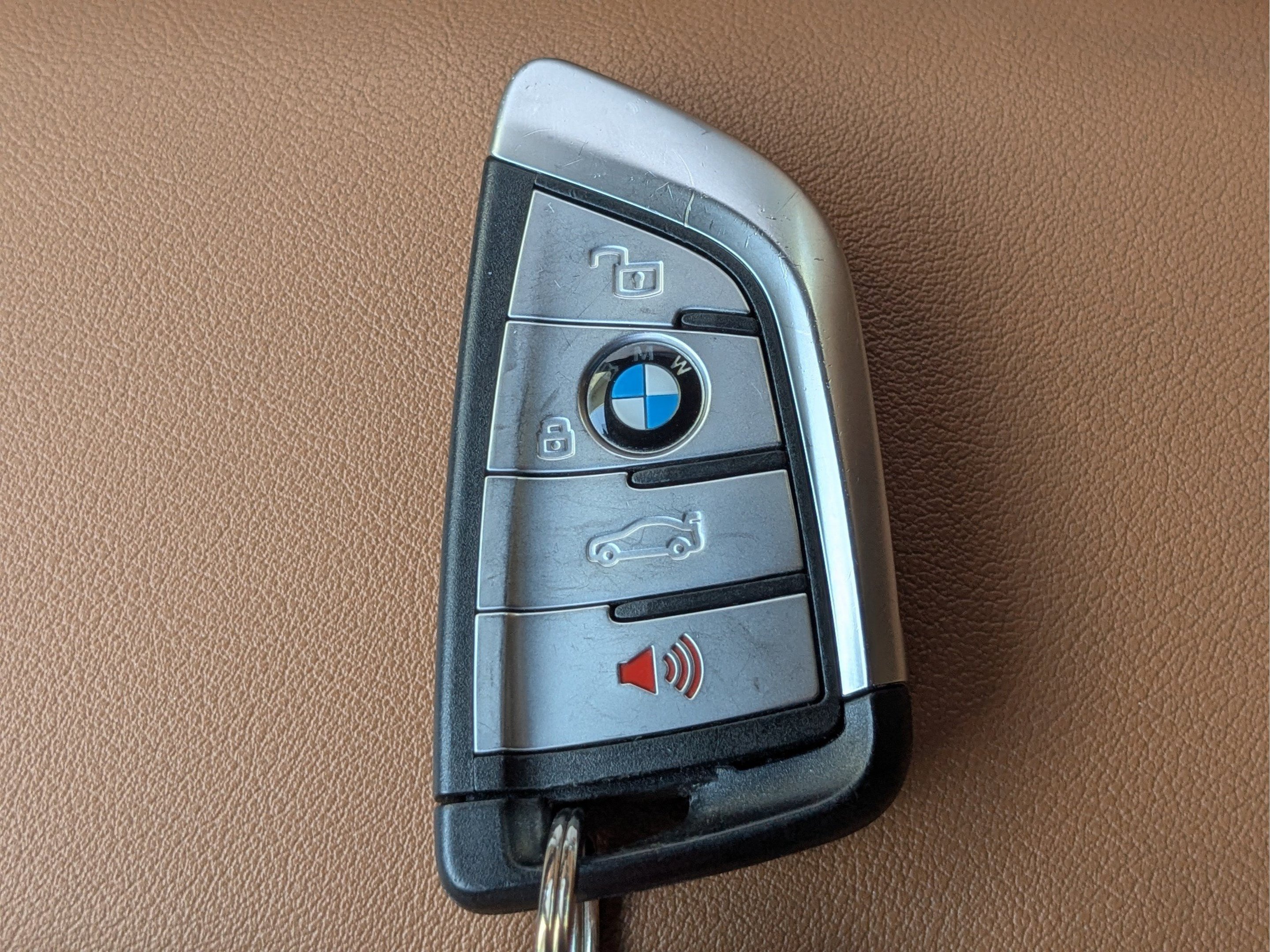 Used 2023 BMW X5 xDrive40i w/ Premium Package AWD/4WD image 32