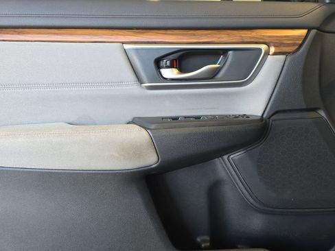Used 2020 Honda CR-V EX image 26