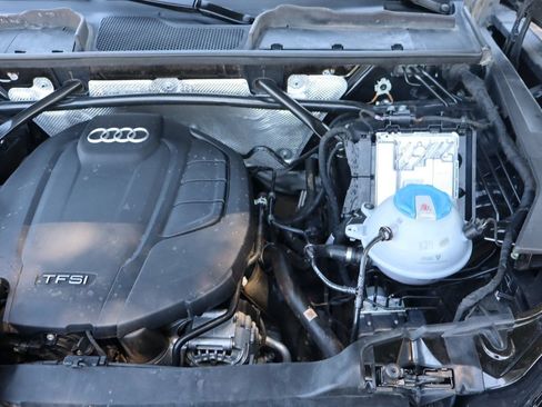Used 2018 Audi Q5 2.0T Premium Plus w/ Premium Plus Package AWD/4WD image 41