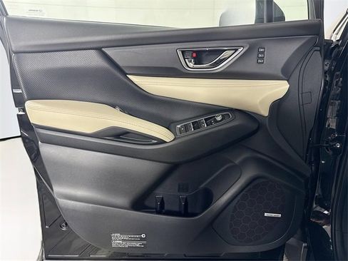 Used 2019 Subaru Ascent Limited image 13