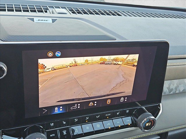 New 2026 Chevrolet Colorado ZR2 w/ Technology Package AWD/4WD image 13