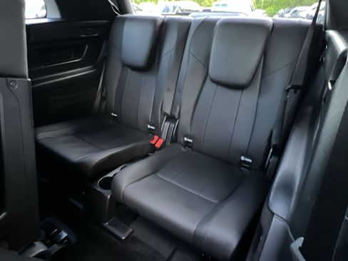 Used 2022 Mercedes-Benz GLB 250 4MATIC w/ Premium Package Lite image 31