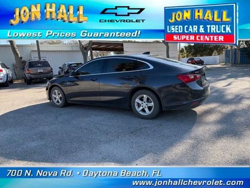 Used 2023 Chevrolet Malibu LS image 6