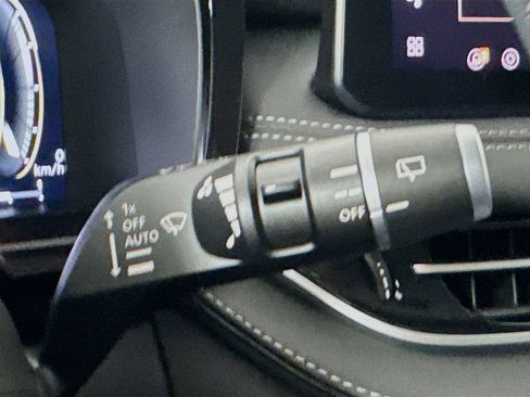 Used 2026 INFINITI QX60 Luxe image 13