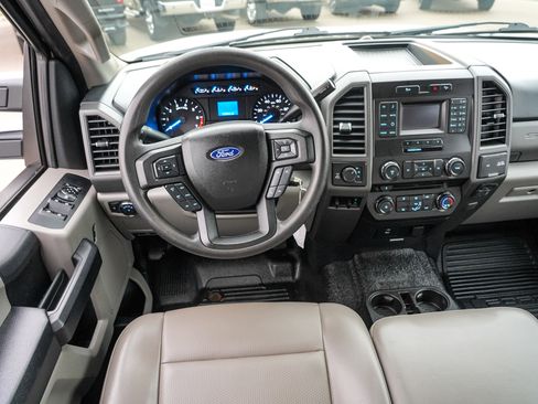 Used 2017 Ford F250 XL w/ Power Equipment Group image 14