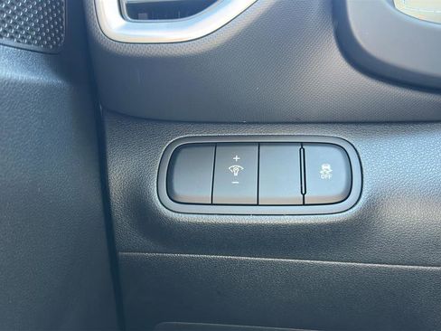 New 2026 Hyundai Venue SE FWD image 29