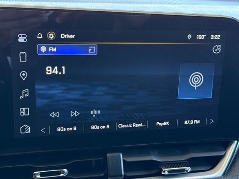 Used 2025 Chevrolet Equinox LT AWD/4WD image 20