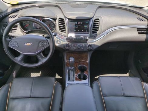 Used 2015 Chevrolet Impala LTZ FWD image 16