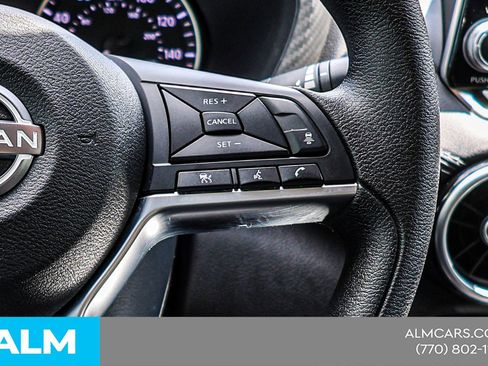 Used 2024 Nissan Sentra SV FWD image 27