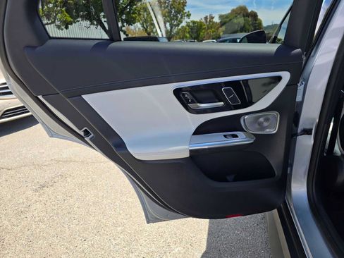 New 2026 Mercedes-Benz GLC 350e 4MATIC image 15