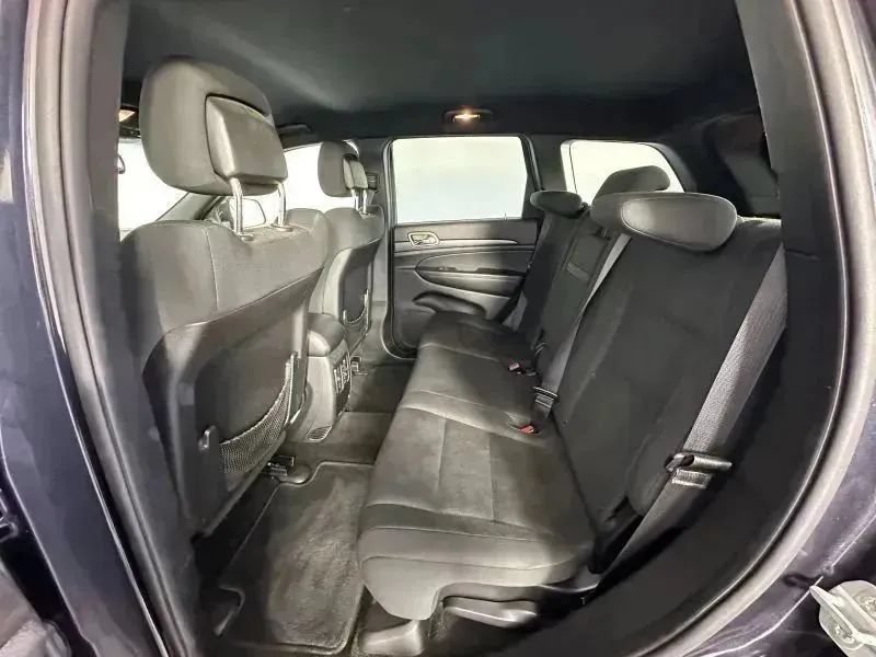 Used 2015 Jeep Grand Cherokee Laredo w/ Quick Order Package 23E AWD/4WD image 26