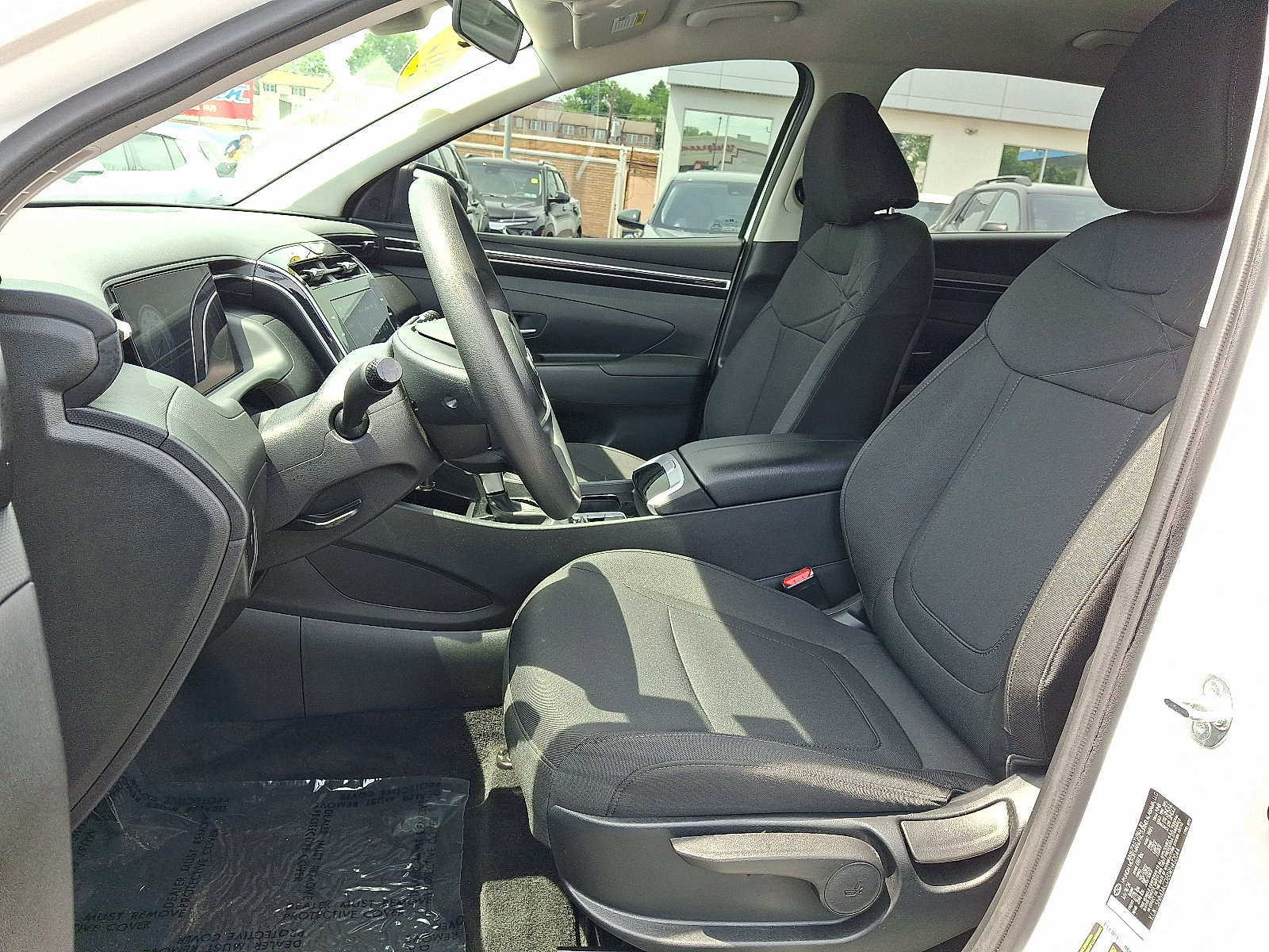 Used 2024 Hyundai Tucson SE AWD/4WD image 16