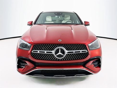 Used 2025 Mercedes-Benz GLE 450 4MATIC Coupe image 2