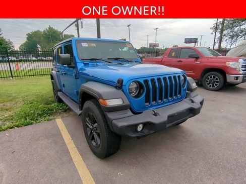 Used 2022 Jeep Wrangler Unlimited Sport AWD/4WD image 3