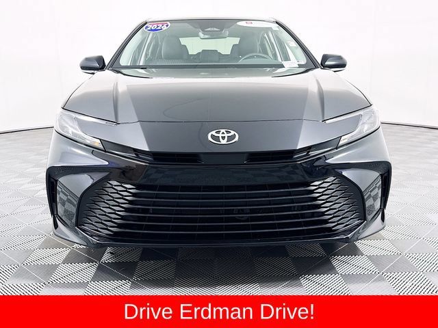 Used 2026 Toyota Camry LE w/ Convenience Package FWD image 2