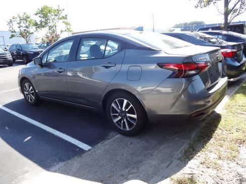 Used 2024 Nissan Versa SV FWD image 7