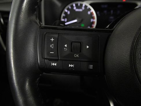 Used 2023 Nissan Rogue SL w/ SL Premium Package image 30