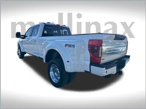 Used 2022 Ford F450 Platinum w/ FX4 Off-Road Package image 9