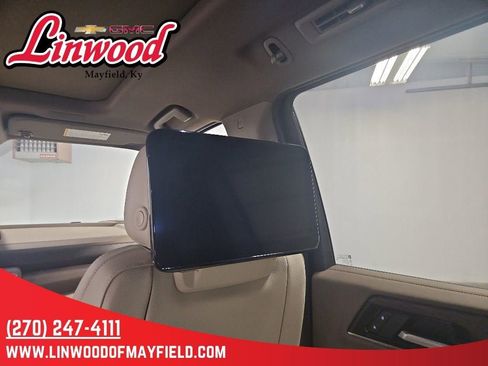 New 2026 GMC Yukon XL Denali AWD/4WD image 17