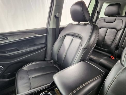 Used 2022 Jeep Grand Cherokee Limited AWD/4WD image 13