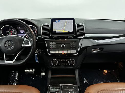 Used 2017 Mercedes-Benz GLE 43 AMG 4MATIC image 33