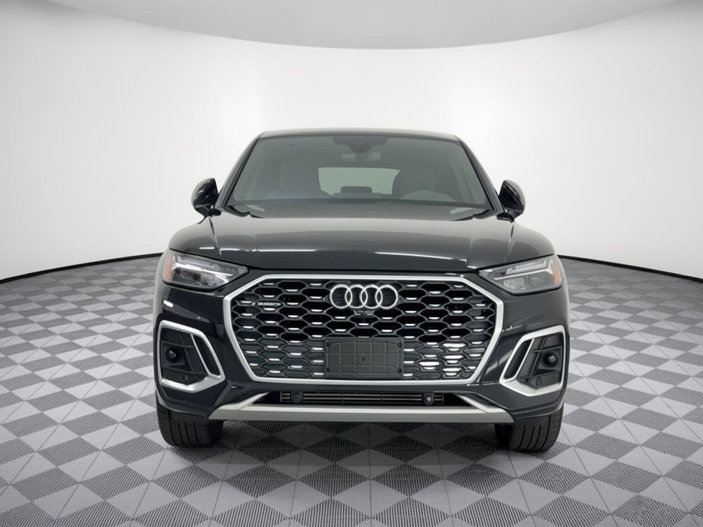 Used 2023 Audi Q5 2.0T Premium Plus w/ Premium Plus Package AWD/4WD image 6