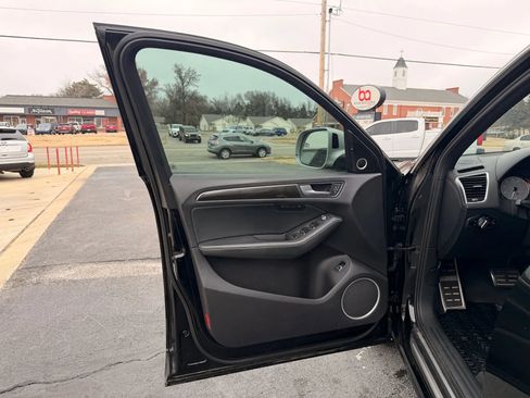 Used 2015 Audi SQ5 Premium Plus image 10
